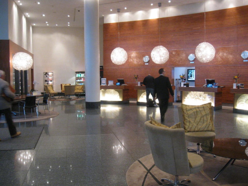 Rezeption ScanHotels City Rostock