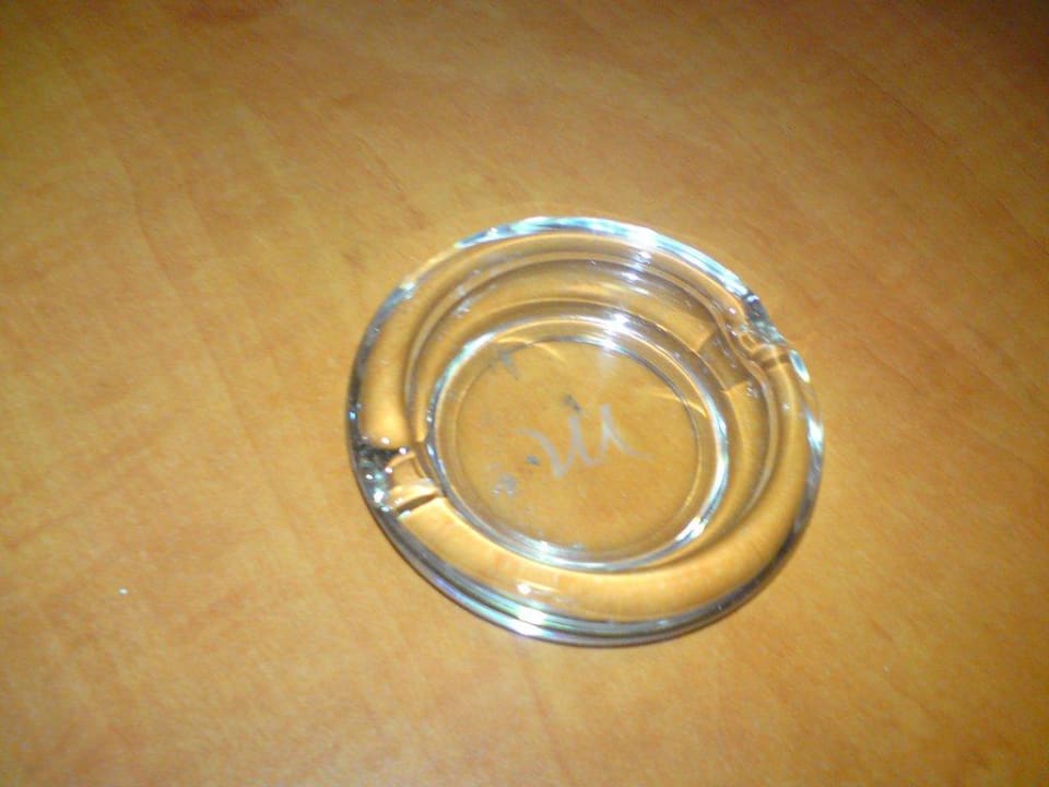 Der schmutzige Aschenbecher  Hotel Mercure Hagen