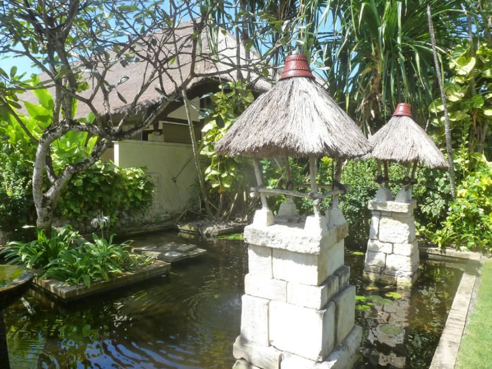 Garten des Hotels Novotel Bali Benoa Hotel