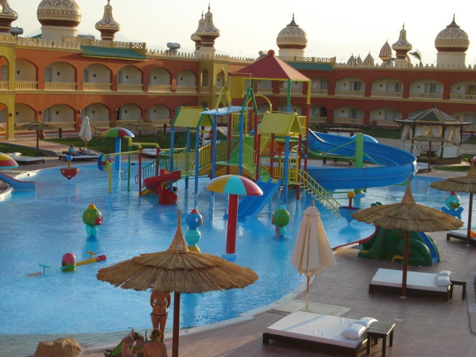 Детский  бассейн Pickalbatros Alf Leila Wa Leila Resort - Neverland Hurghada