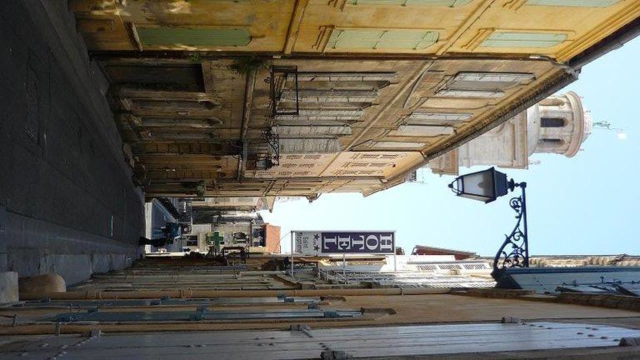 16, rue de la Calade Hotel St. Trophime