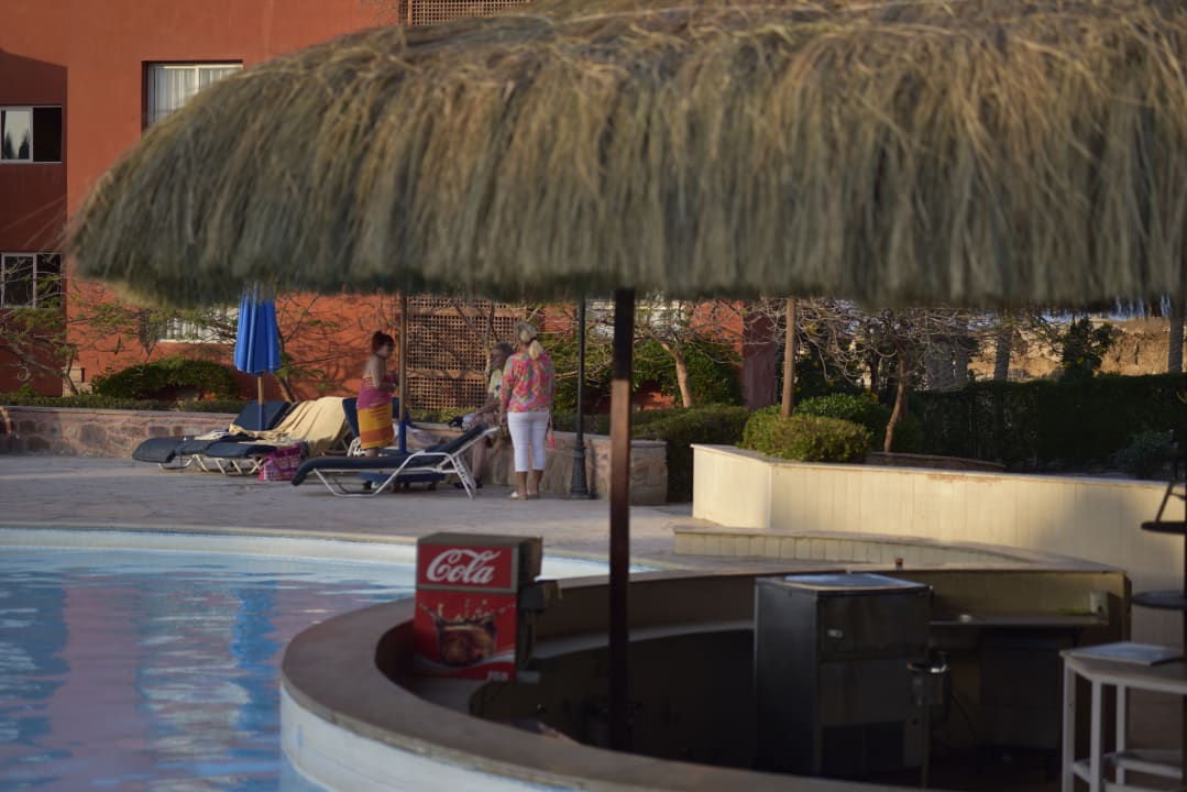 Pool SUNRISE Cardina Resort