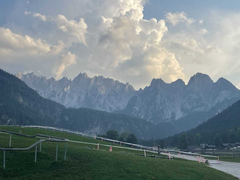 Ausblick Dachsteinkönig - Familux Resort