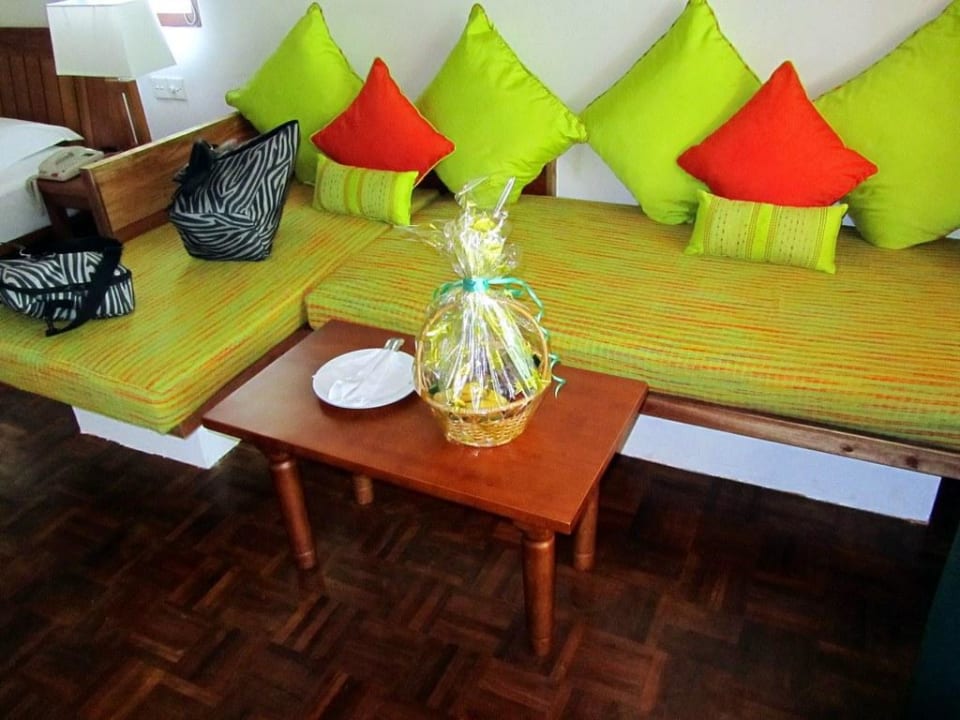 Unser Deluxe Bungi Nr.145 NH Collection Maldives Reethi Resort