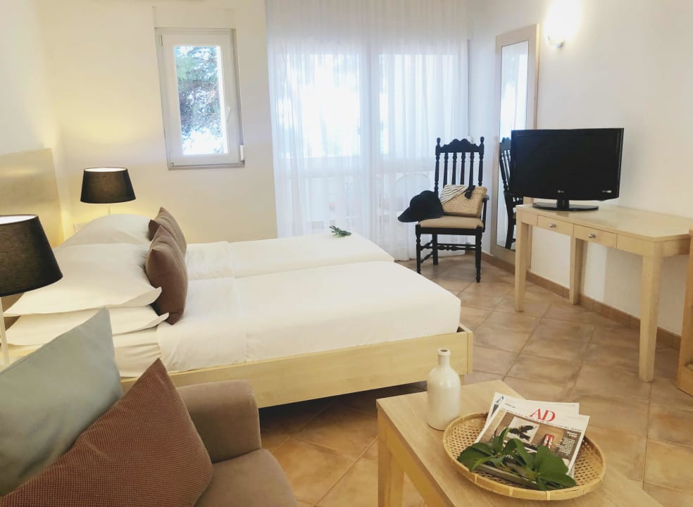 Zimmer Waterman Svpetrvs  Resort