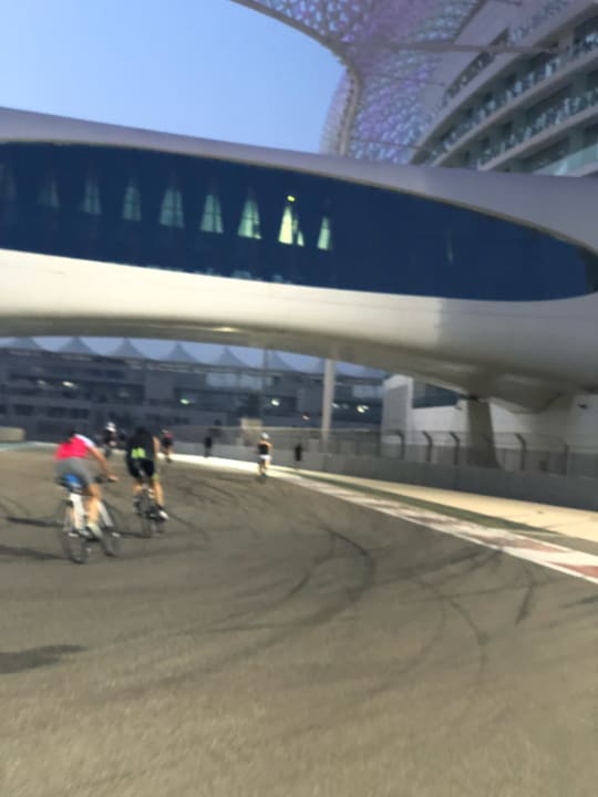 Verbindungsbrücke W Abu Dhabi - Yas Island