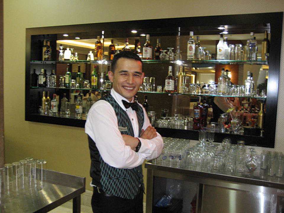 Barman Muhammet Adalya Ocean Deluxe