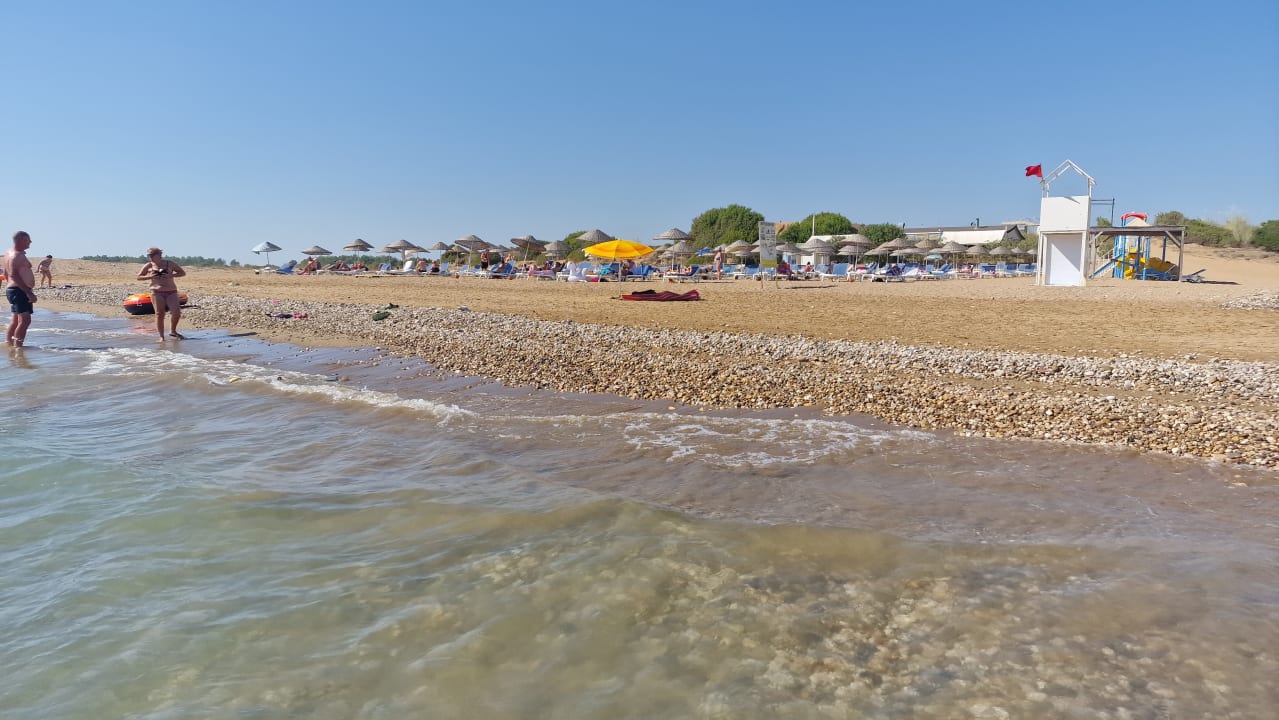 Strand Ramada Resort by Wyndham Side