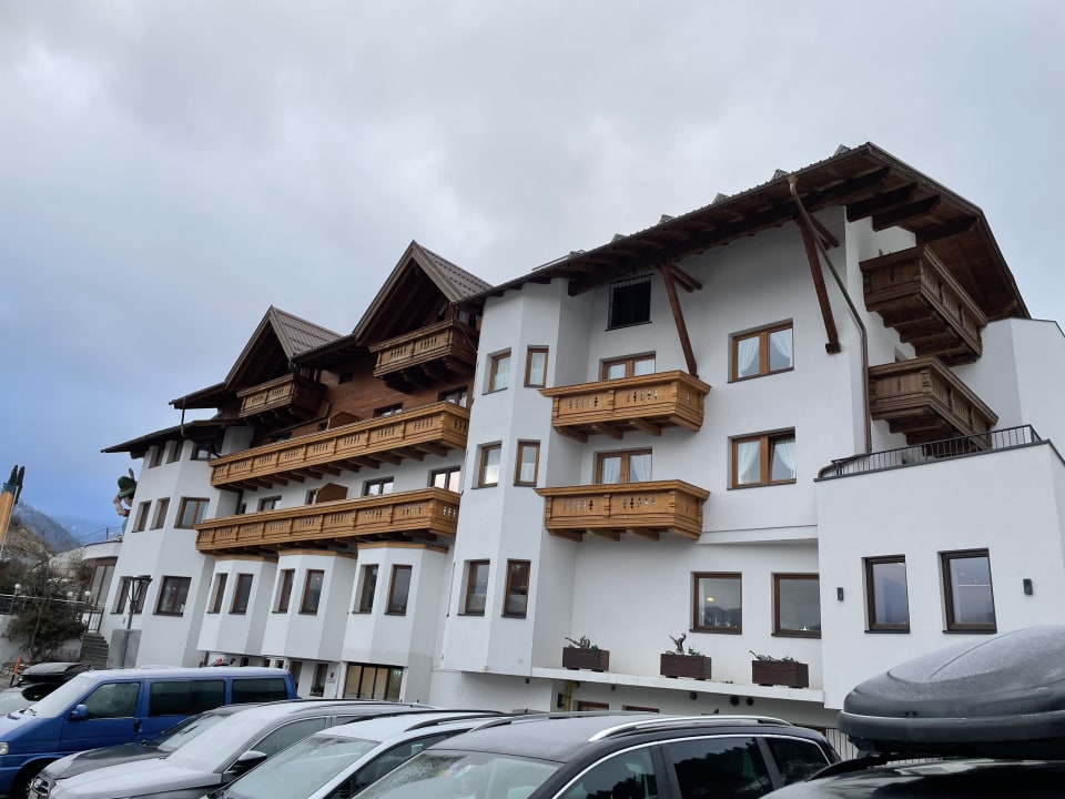Außenansicht Kinderhotel Laderhof