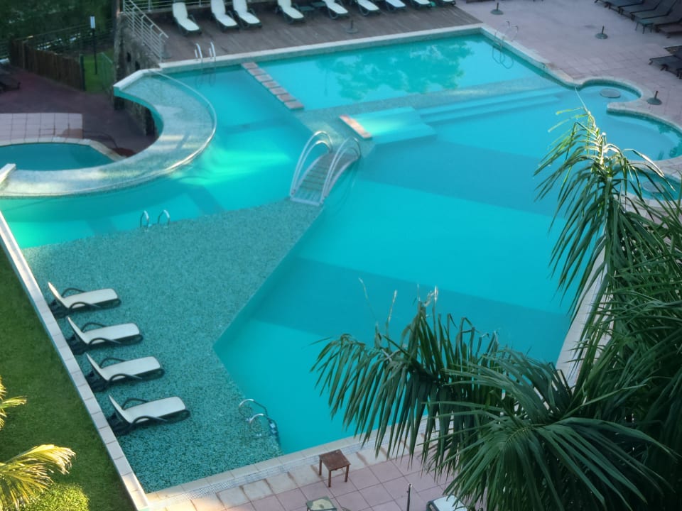 Pool area Hotel Amerian Portal Del Iguazu