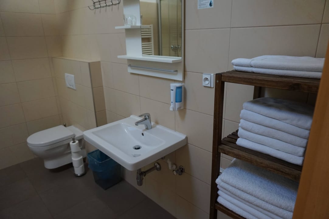 1. Bad Hotel Downtown Suites