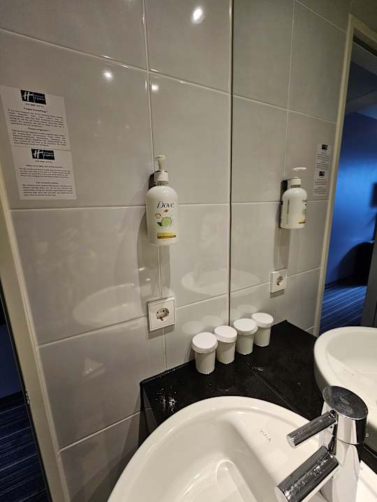 Zimmer Holiday Inn Express Friedrichshafen