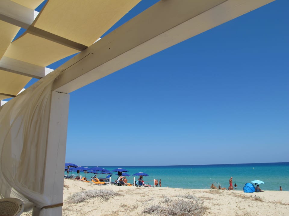 Ausblick von der Strandbar Hotel Garden Beach Cala Sinzias
