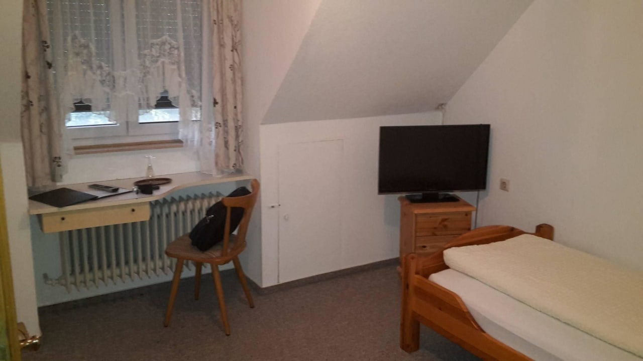 Einzelzimmer im 2. Stock Landhotel  Zum Neubau