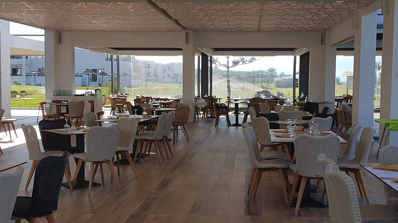 Gastro Hotel Geraniotis Beach