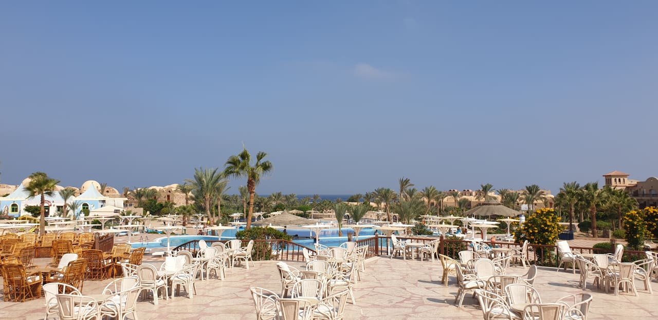Pool Pensée Royal Garden Beach Resort