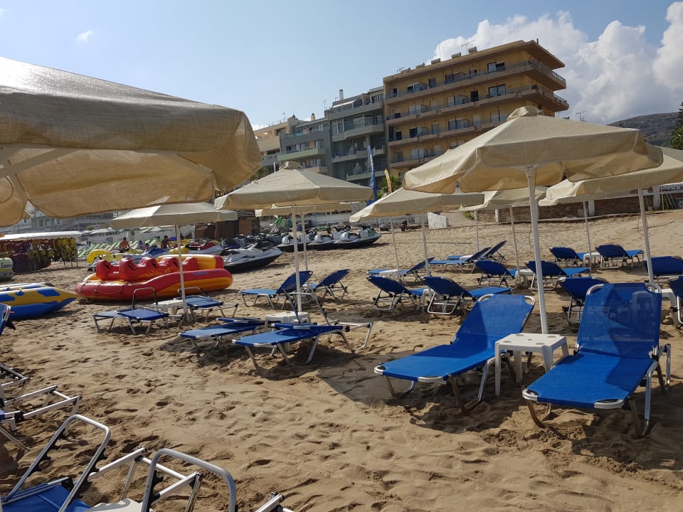 Strand Hotel Theartemis Palace