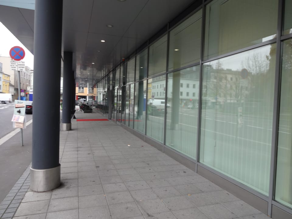 Front Park Inn by Radisson Linz
