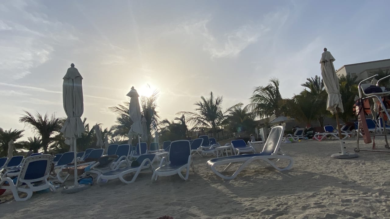 Pool DoubleTree by Hilton Resort & Spa Marjan Island