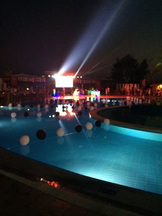 Pool Kaya Side