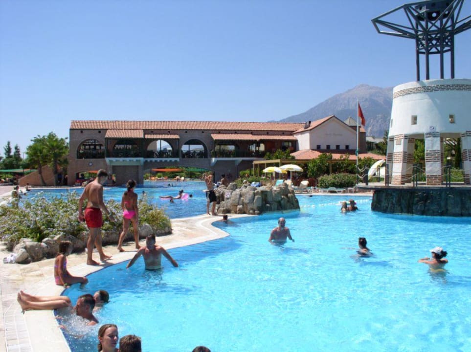 Pool Limak Limra Hotel & Resort