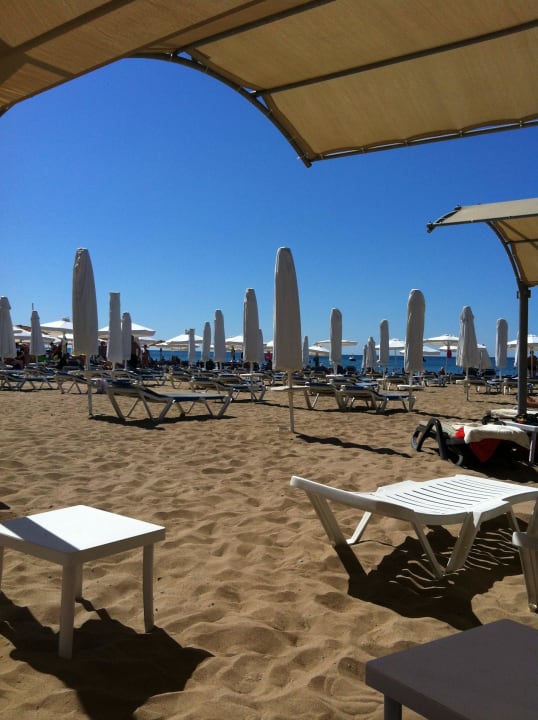 Am Sandstrand  Aydinbey Kings Palace & Spa