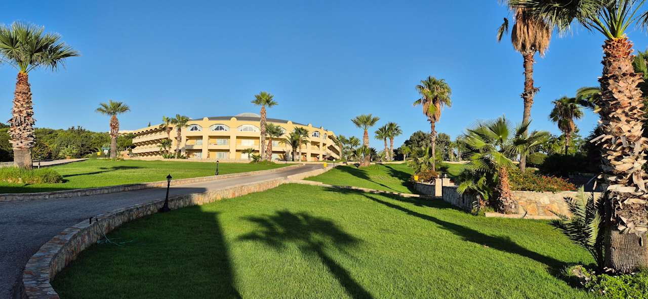 Außenansicht Hotel Kalithea Horizon Royal