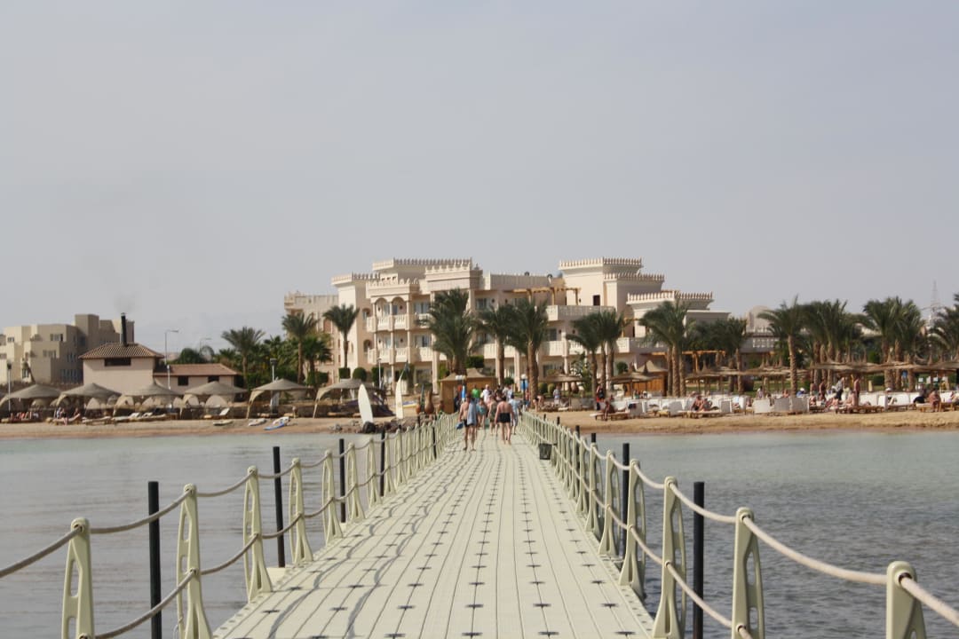 Steg ins Meer Pickalbatros Palace Resort