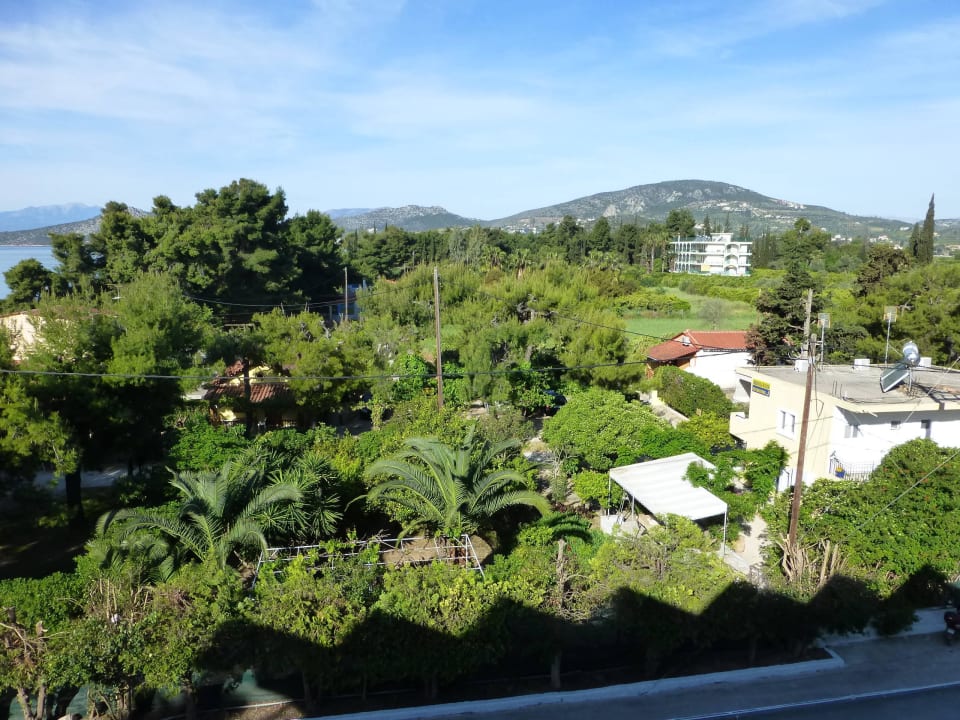 Vom Balkon The Grove Seaside Hotel