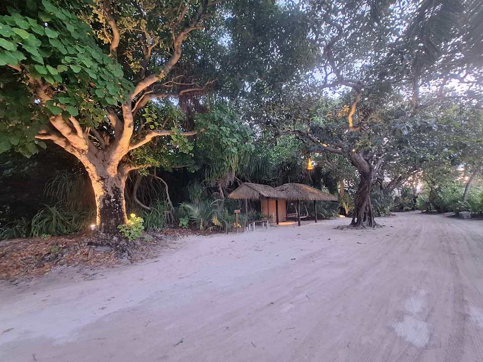 Gartenanlage Kuredu Island Resort & Spa