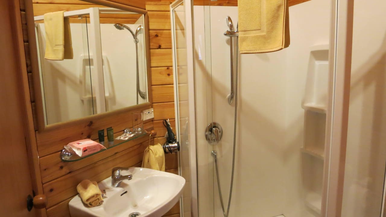 Badezimmer Fox Glacier Lodge