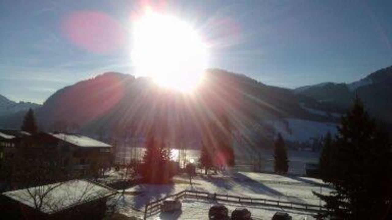 Wunderschöne Landschaftsausicht vom Zimmerbalkon Hotel Bernhard am See
