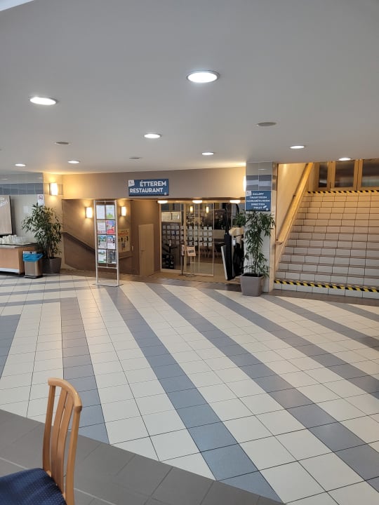 Lobby Danubius Hotel Marina