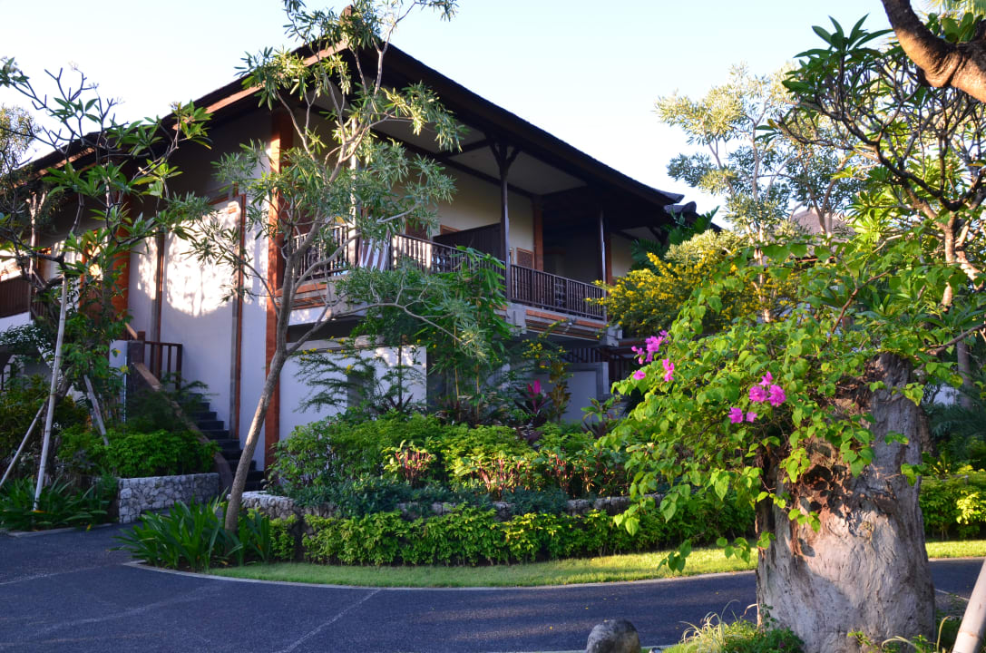 Außenansicht Padma Resort Legian
