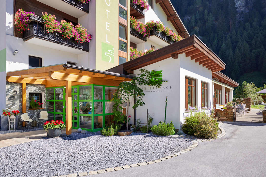 Außenansicht Biohotel Stillebach