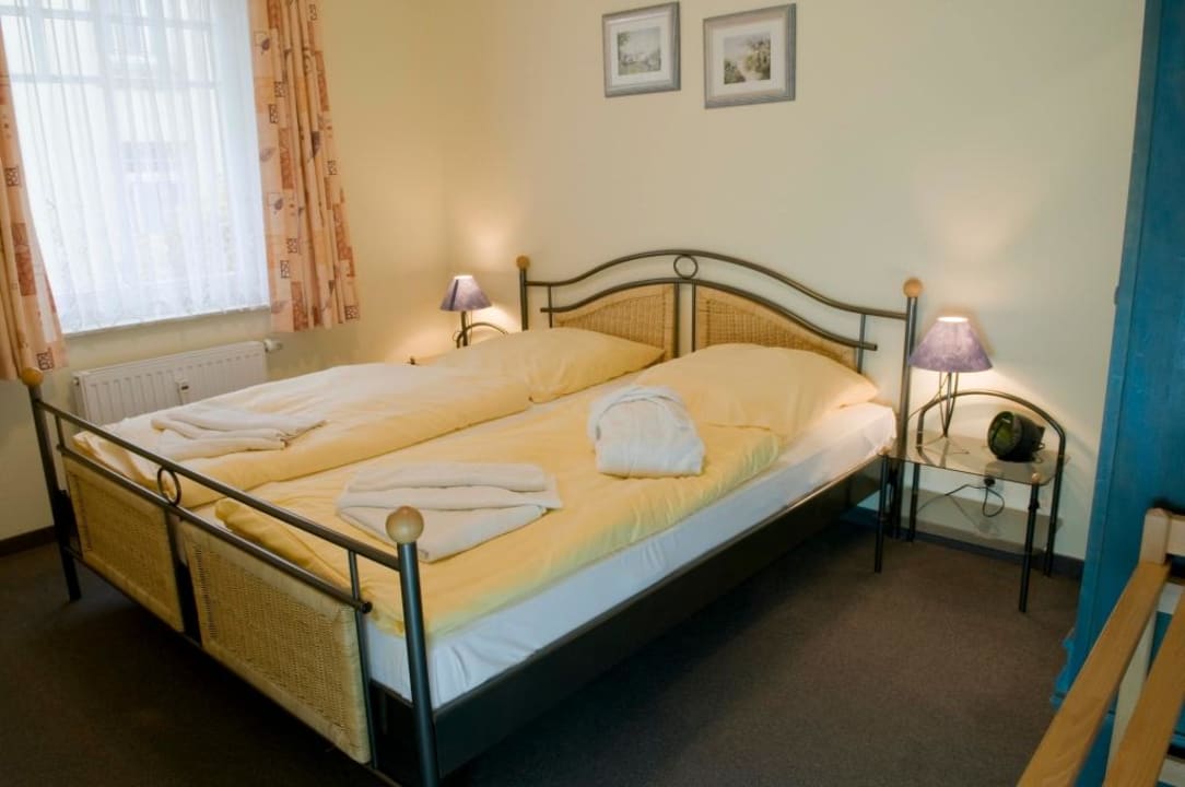 Bsp. Schlafraum Ferienwohnungen in der Ostseewelle