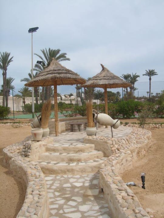Sitzecke in der Anlage Djerba Sun Beach Hotel & Spa