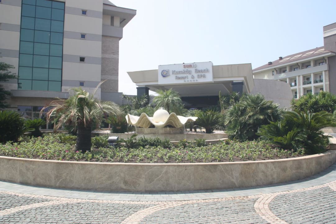 Frontansicht Sunis Kumköy Beach Resort Hotel & Spa