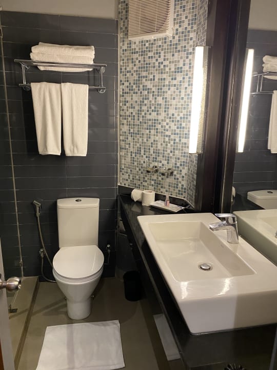 Zimmer Earl’s Reef Beruwala