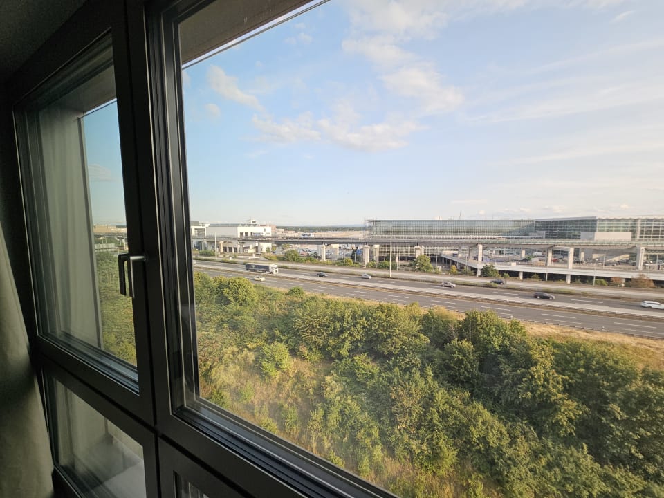 Ausblick b'mine Hotel Frankfurt Airport