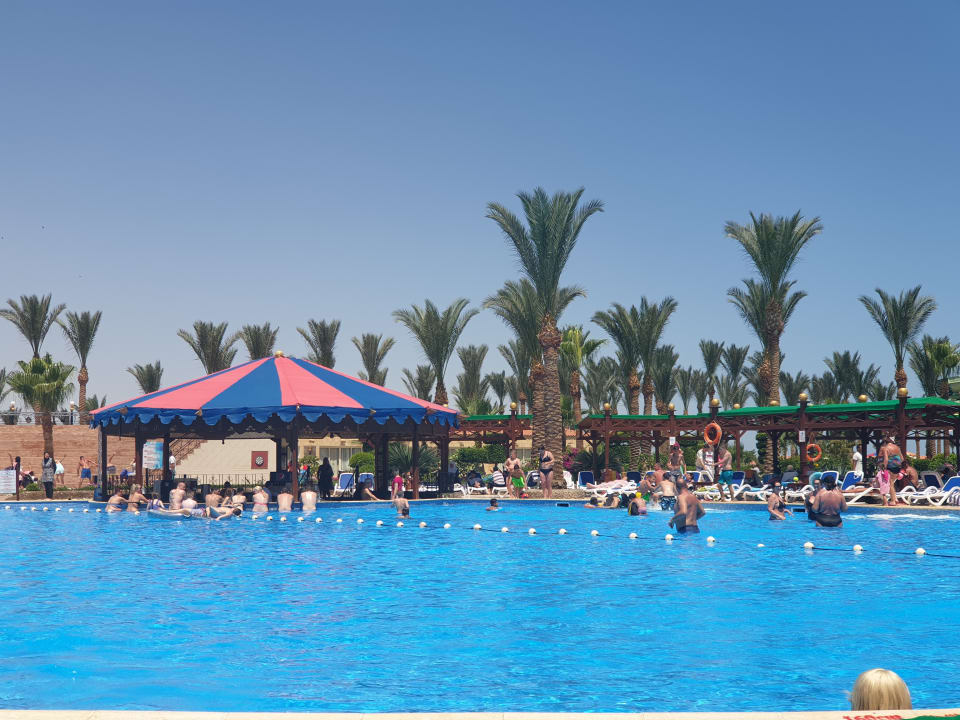 Pool Le Jardin Aqua Park Resort