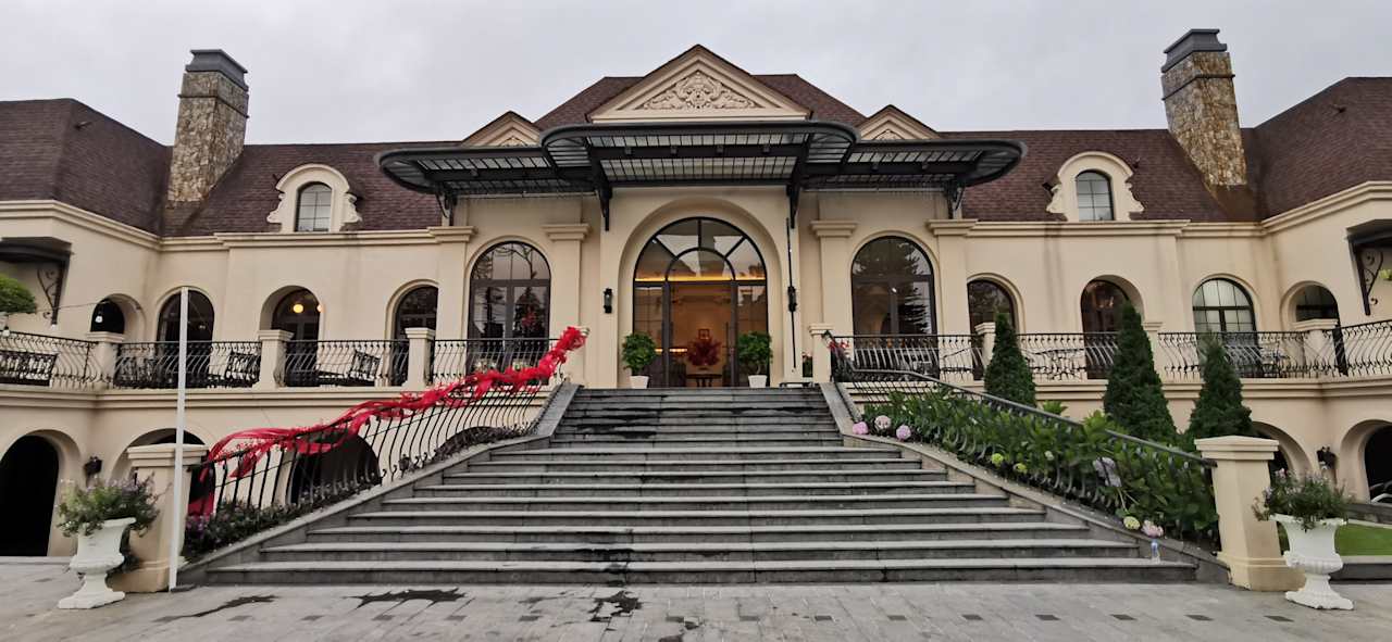 Außenansicht Mercure Dalat Resort