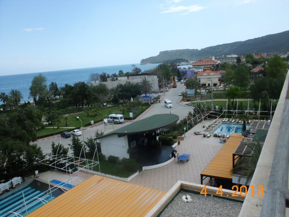 Blick in Richtung Strand Crystal De Luxe