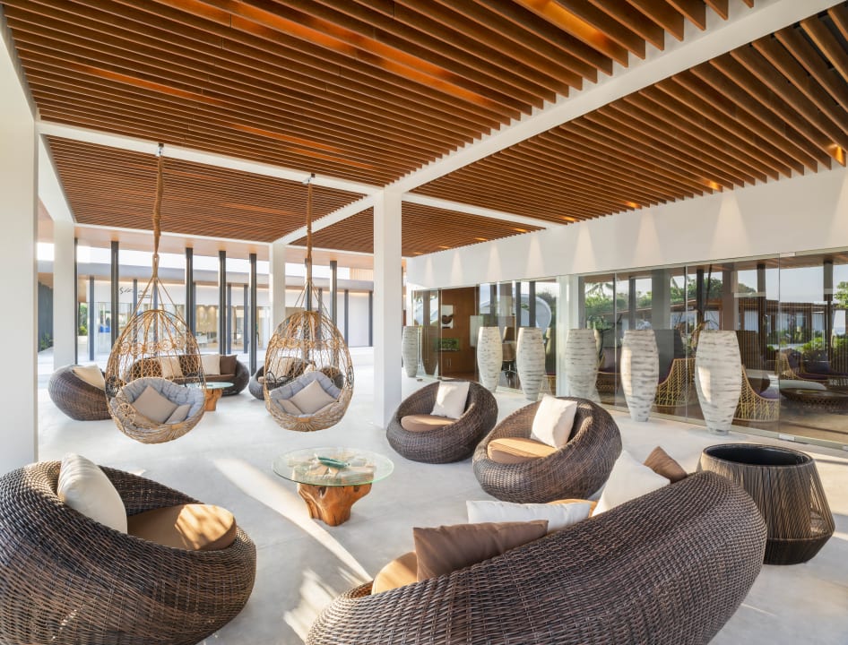 Lobby The Westin Maldives Miriandhoo Resort