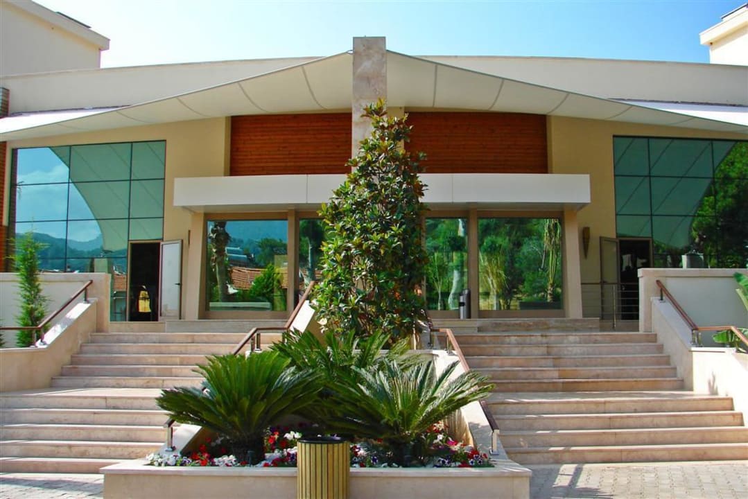 Hoteleingang Paloma Pasha