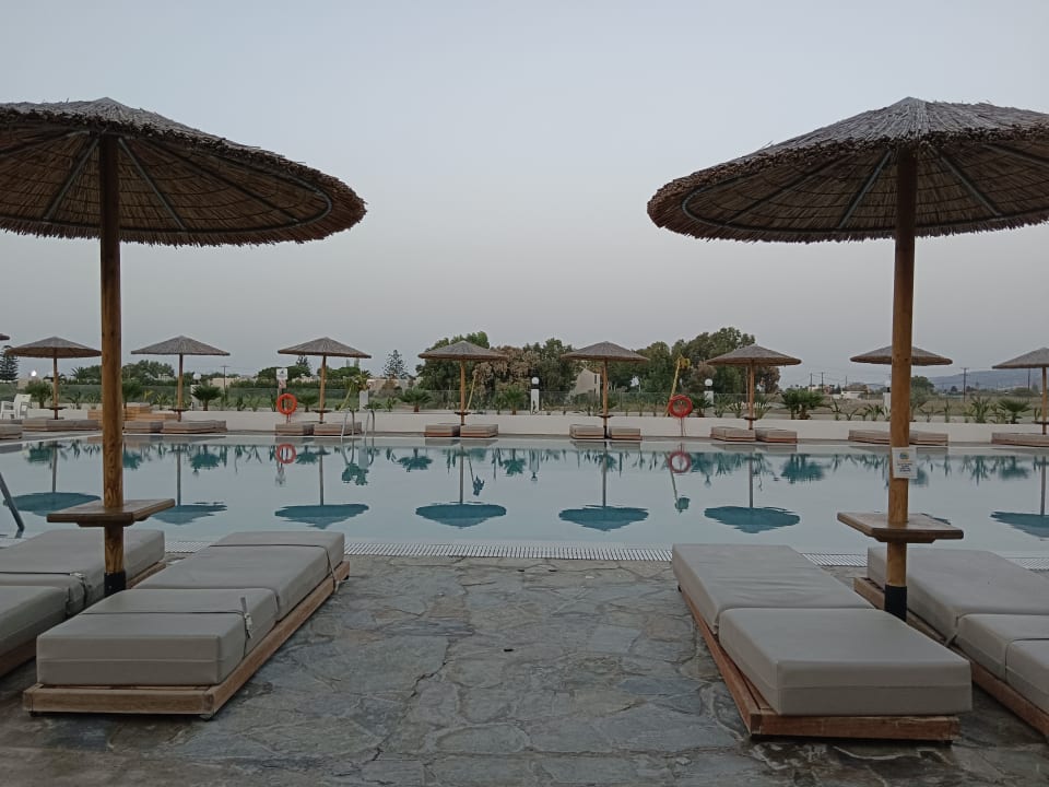 Pool Grecotel Casa Paradiso