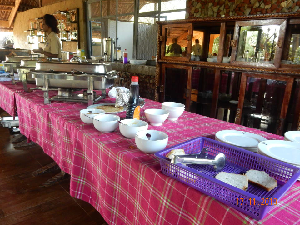 Gastro Emerald Lodge Turmi