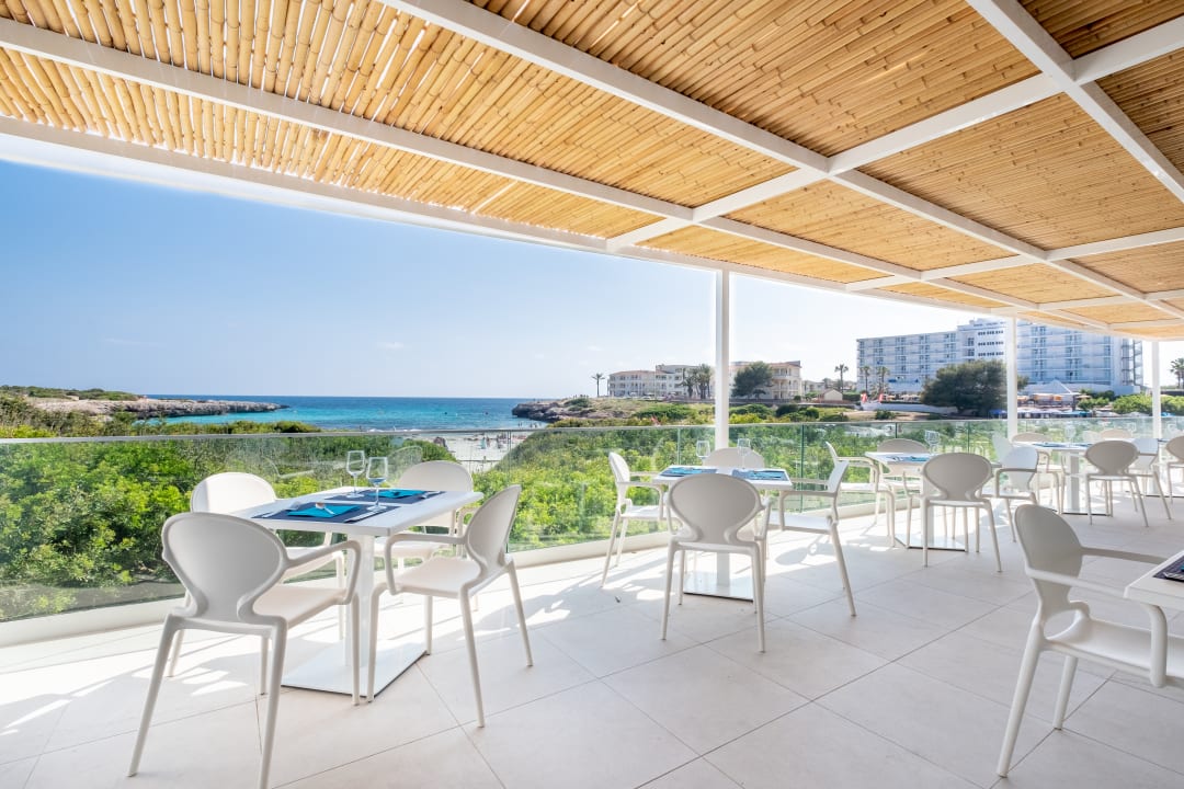 Gastro FERGUS Style Carema Beach