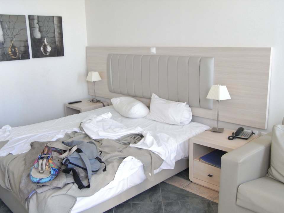 King Size Bett Pelekas Monastery (Im Umbau/Renovierung)