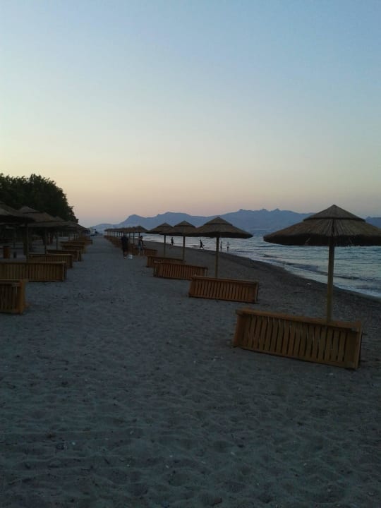 Strand Atlantis Hotel